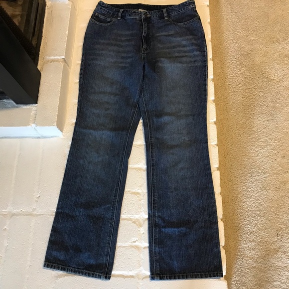 Blue Jeans • Newport News • Size 16 - Picture 1 of 3